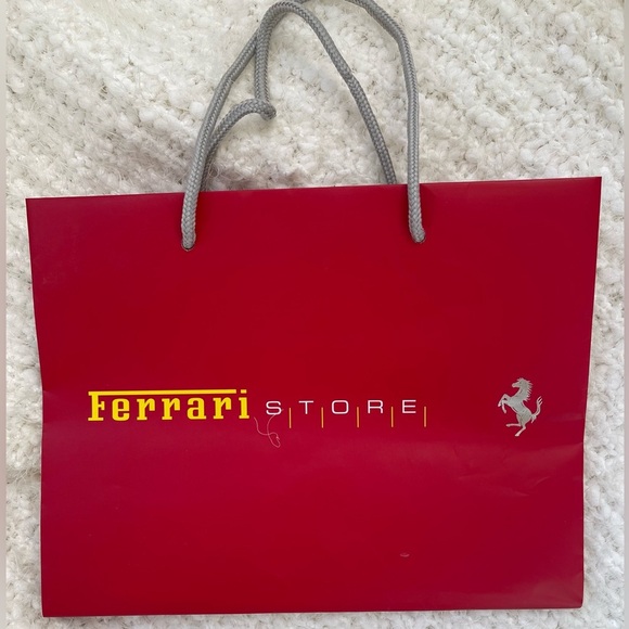 Ferrari Red Shopping Bag - Picture 5 of 6